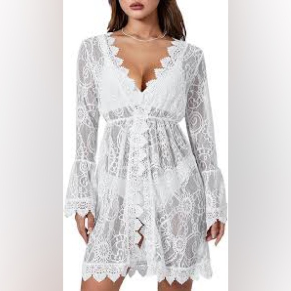 White Lace Cover-Up Size L